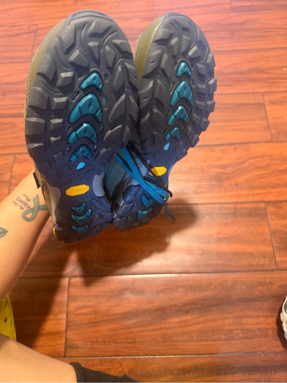 Teva Olive Green and Teal Women's Sneakers - Picture 10 of 12